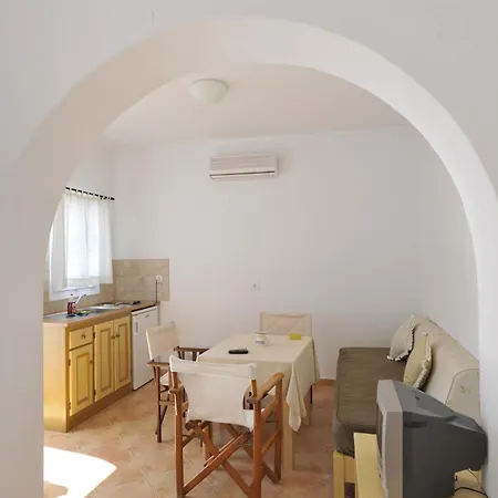 Janos And Appartement *