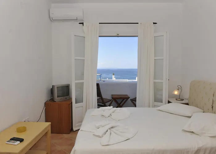 Janos And Apartman *