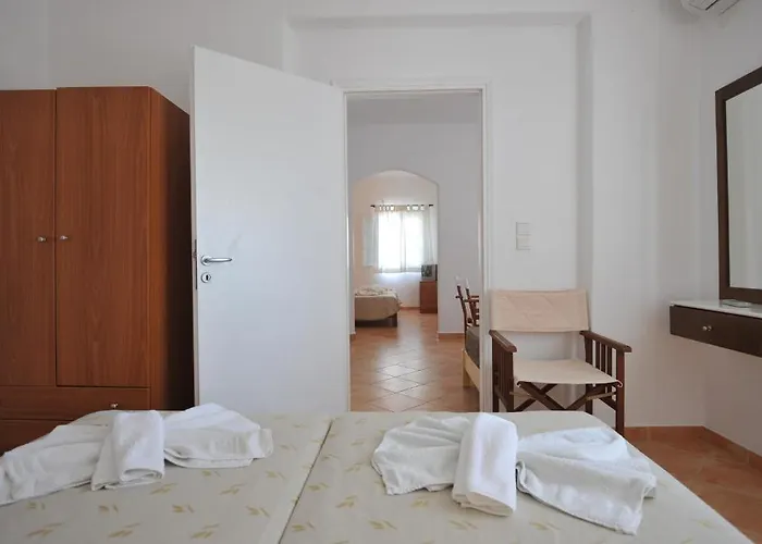 Janos And Apartman *